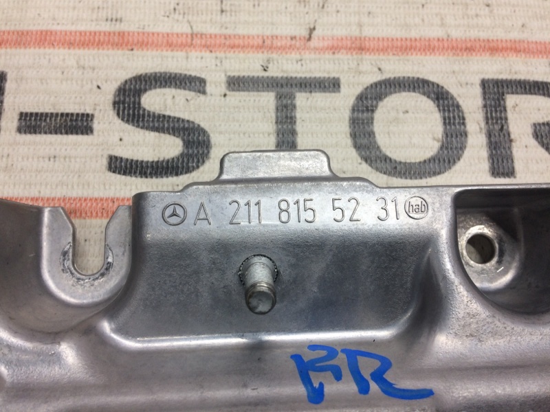 кронштейн потолочной ручки, 280 рублей, Красноярск