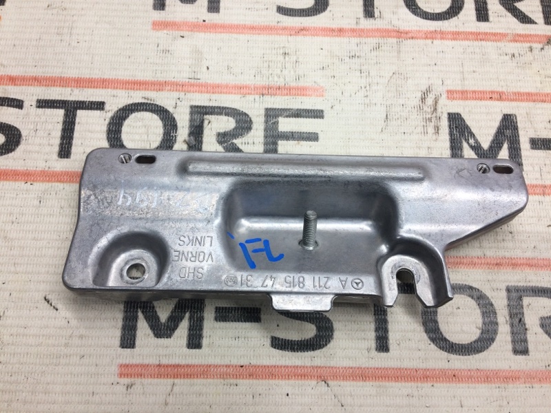 кронштейн потолочной ручки, 280 рублей, Красноярск