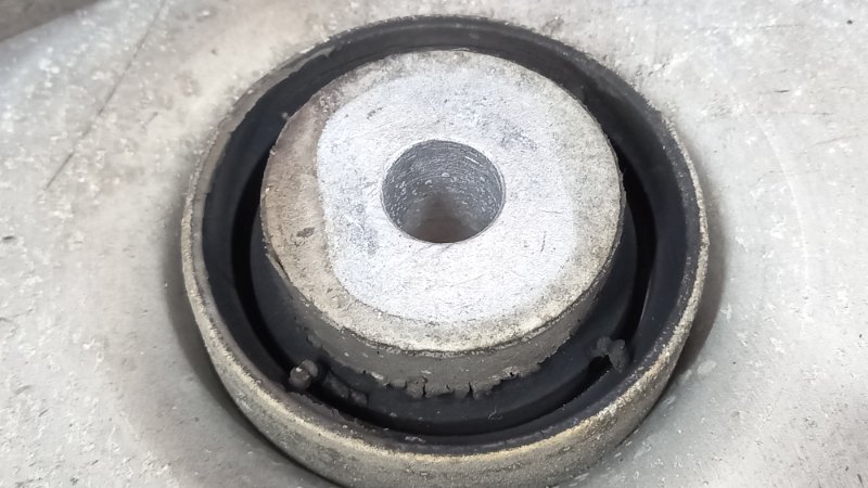 Балка поперечная (подрамник), 2000 рублей, Красноярск