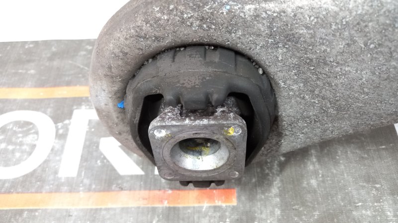 Балка поперечная (подрамник), 2000 рублей, Красноярск