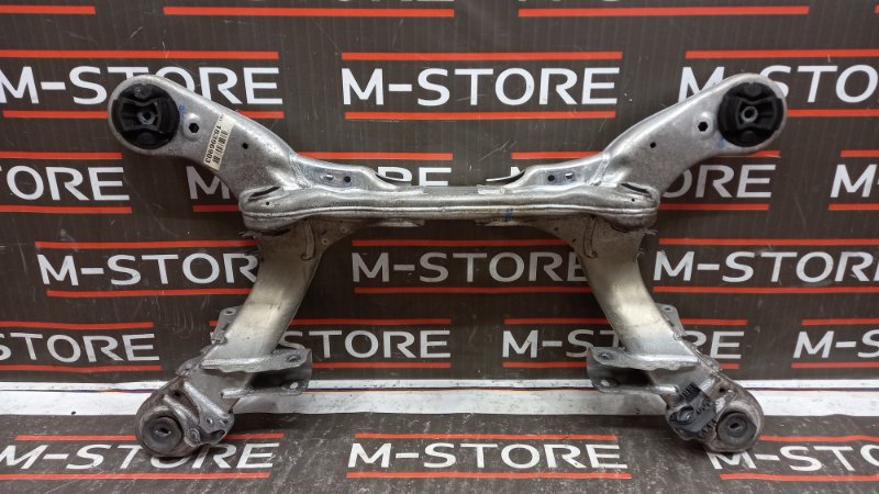 Балка поперечная (подрамник), 2000 рублей, Красноярск