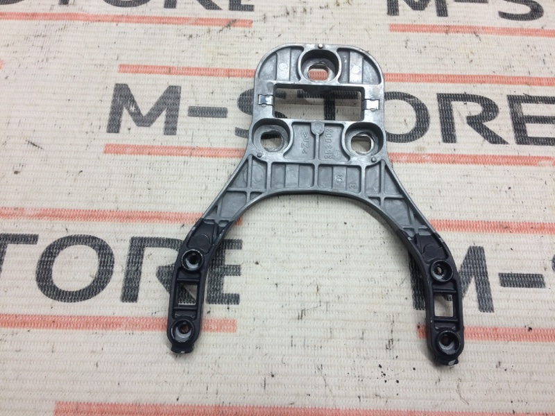 Кронштейн зеркала салона, 200 рублей, Красноярск