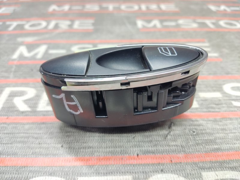 кнопка стеклоподъемника, 200 рублей, Красноярск