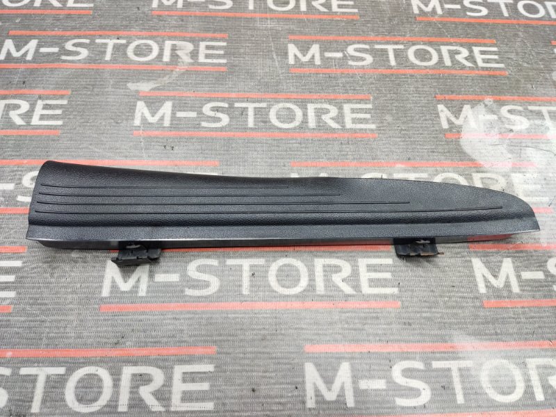 Накладка на порог салона, 300 рублей, Красноярск