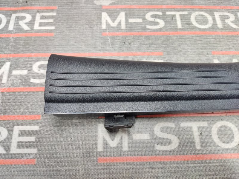 Накладка на порог салона, 300 рублей, Красноярск