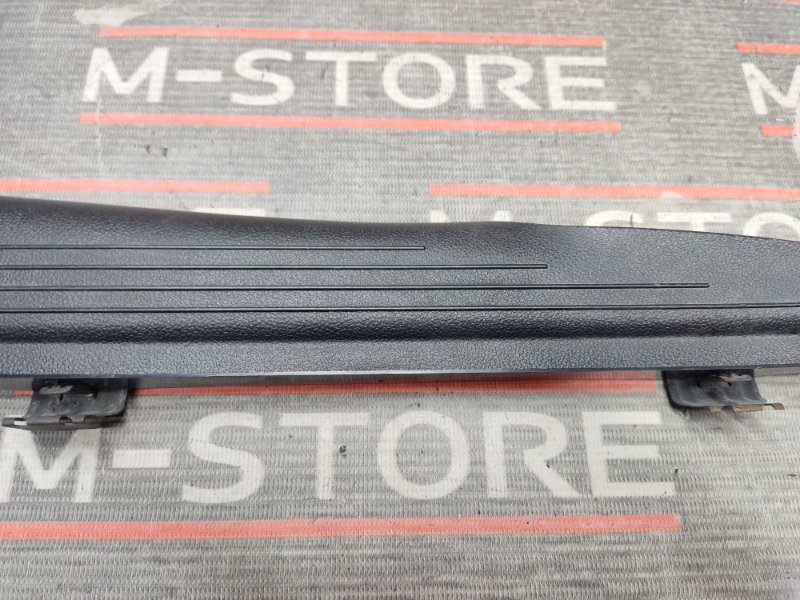 Накладка на порог салона, 300 рублей, Красноярск