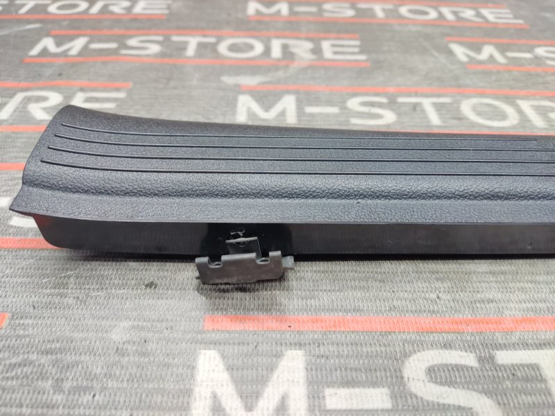 Накладка на порог салона, 300 рублей, Красноярск