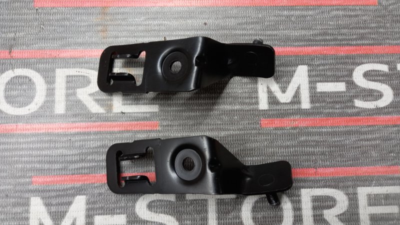 кронштейн, 280 рублей, Красноярск