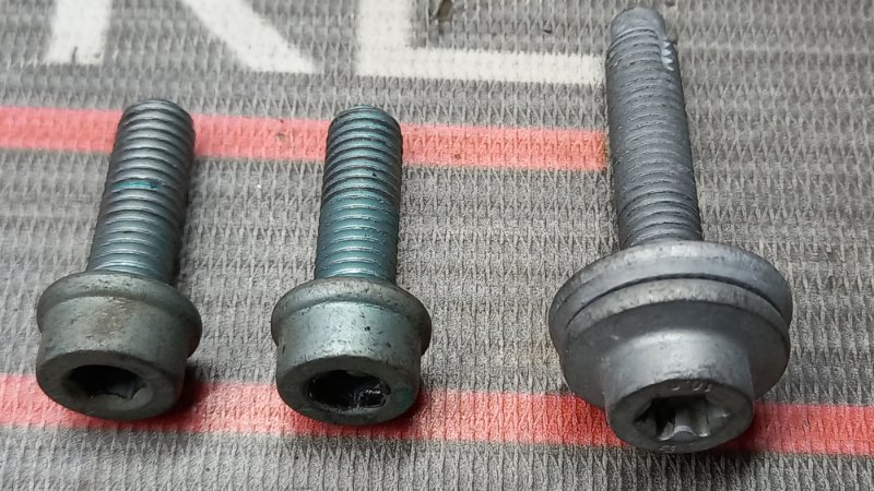 Болты и гайки ДВС, 340 рублей, Красноярск