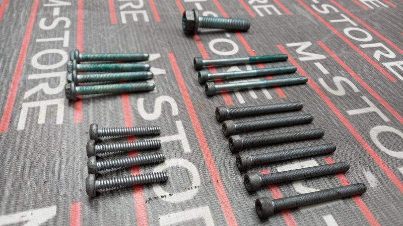 Болты и гайки ДВС, 340 рублей, Красноярск