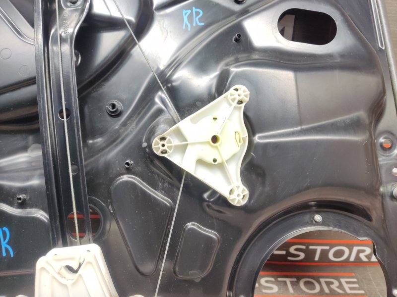 стеклоподъемник, 1000 рублей, Красноярск