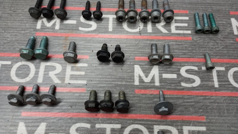 Болты и гайки ДВС, 380 рублей, Красноярск