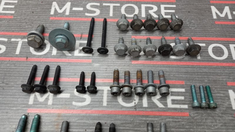 Болты и гайки ДВС, 380 рублей, Красноярск