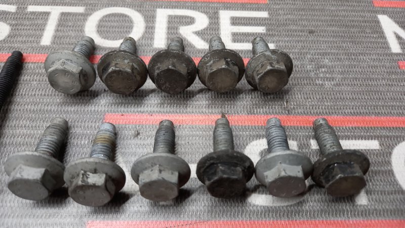 Болты и гайки ДВС, 380 рублей, Красноярск