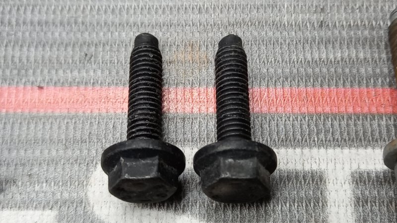 Болты и гайки ДВС, 380 рублей, Красноярск