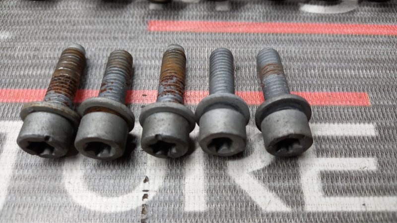 Болты и гайки ДВС, 380 рублей, Красноярск