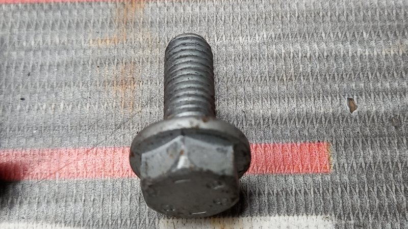 Болты и гайки ДВС, 380 рублей, Красноярск