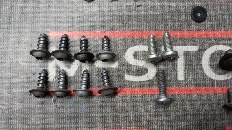 Болты и гайки ДВС, 380 рублей, Красноярск