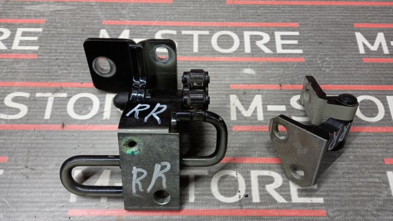 петля двери, 670 рублей, Красноярск