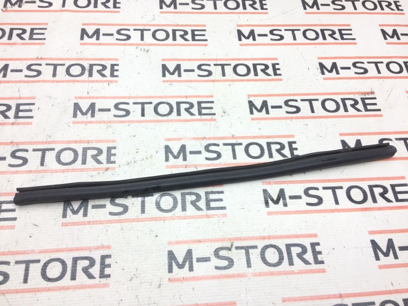 Уплотнитель капота, 340 рублей, Красноярск