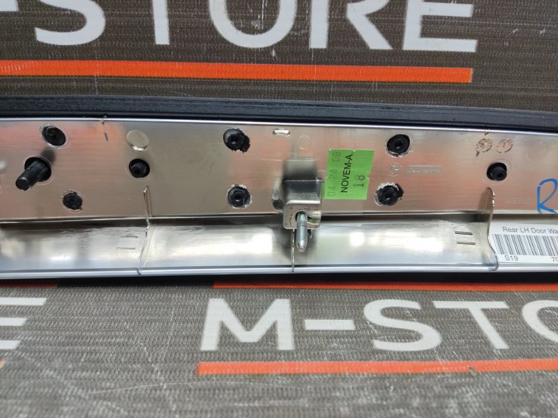 Декоративная накладка двери, 670 рублей, Красноярск