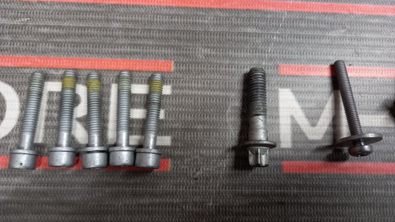 Болты и гайки салона, 450 рублей, Красноярск