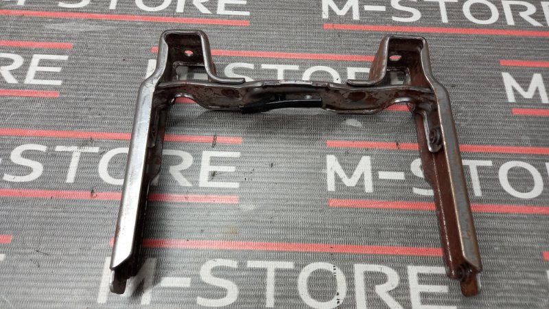 кронштейн центральной консоли, 300 рублей, Красноярск