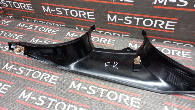 Накладка на порог салона, 300 рублей, Красноярск