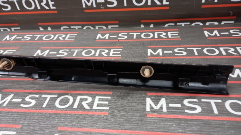 Накладка на порог салона, 300 рублей, Красноярск