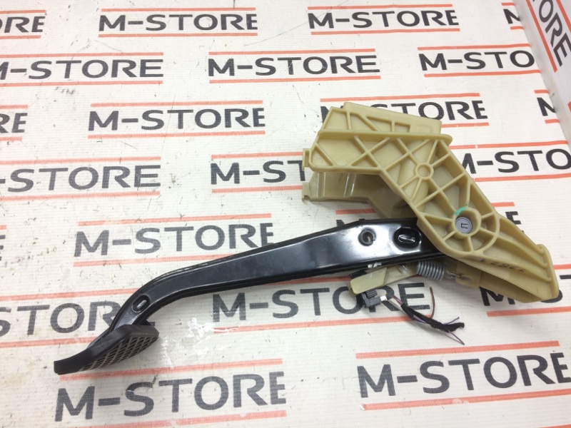 педаль тормоза, 440 рублей, Красноярск