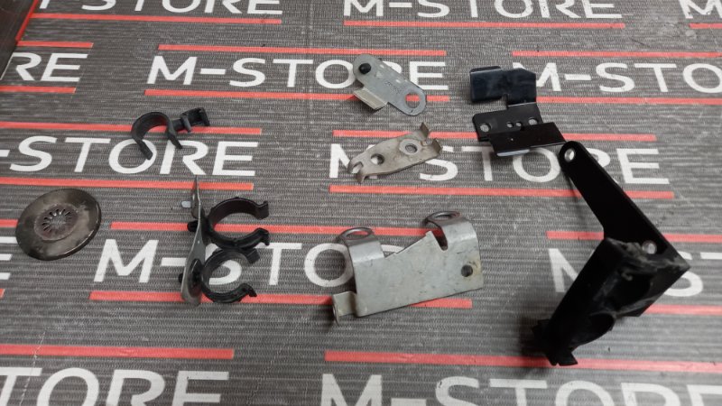 Болты и гайки ДВС, 810 рублей, Красноярск