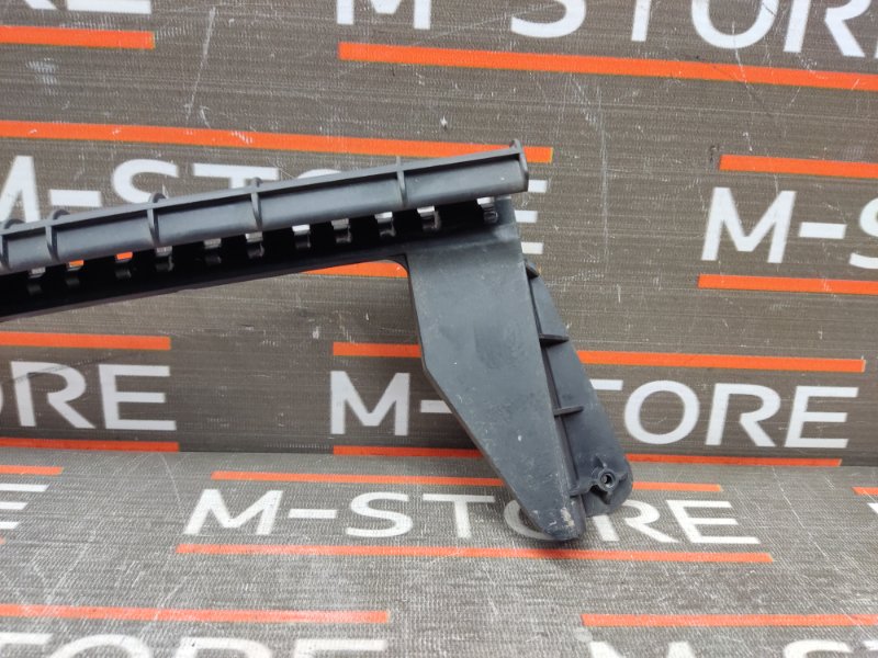 Направляющая стекла двери, 340 рублей, Красноярск