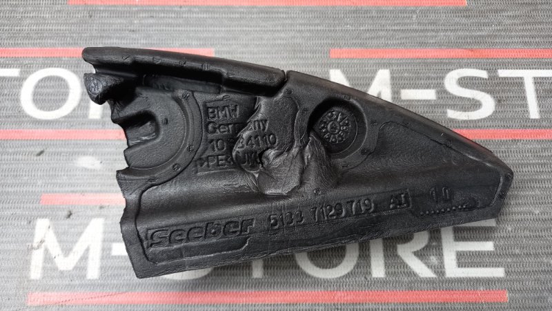 Уплотнитель бокового зеркала, 340 рублей, Красноярск