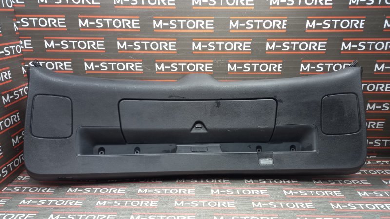 обшивка двери багажника, 980 рублей, Красноярск