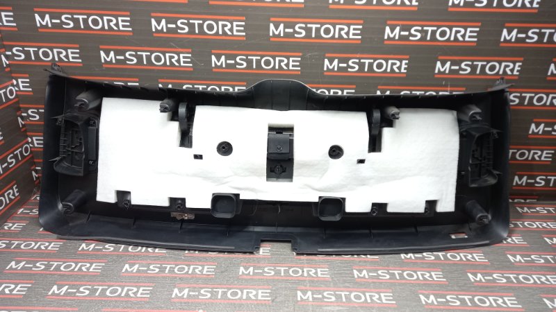 обшивка двери багажника, 980 рублей, Красноярск