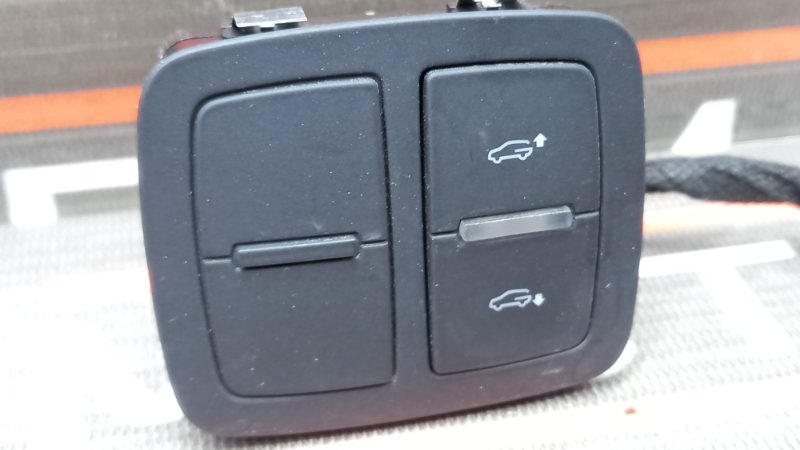 Кнопка управления подвеской, 350 рублей, Красноярск