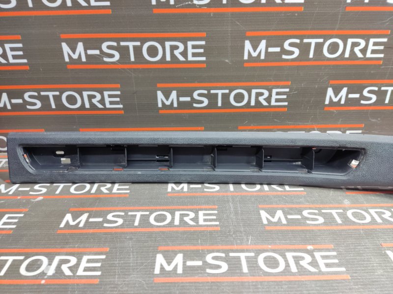 Накладка на порог салона, 670 рублей, Красноярск