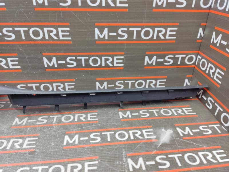 Накладка на порог салона, 670 рублей, Красноярск