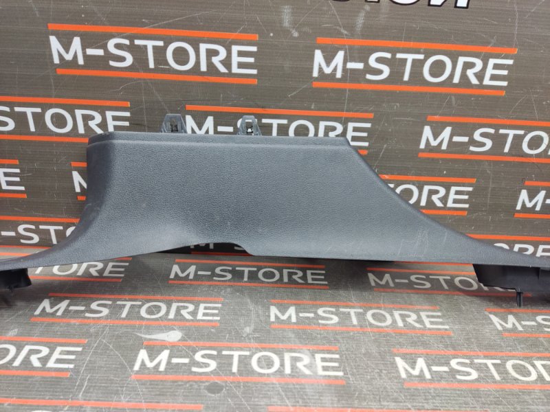 Накладка на порог салона, 670 рублей, Красноярск