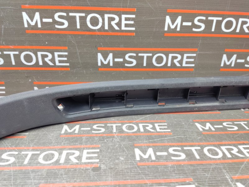 Накладка на порог салона, 670 рублей, Красноярск