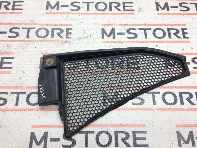 решетка под лобовое стекло, 340 рублей, Красноярск