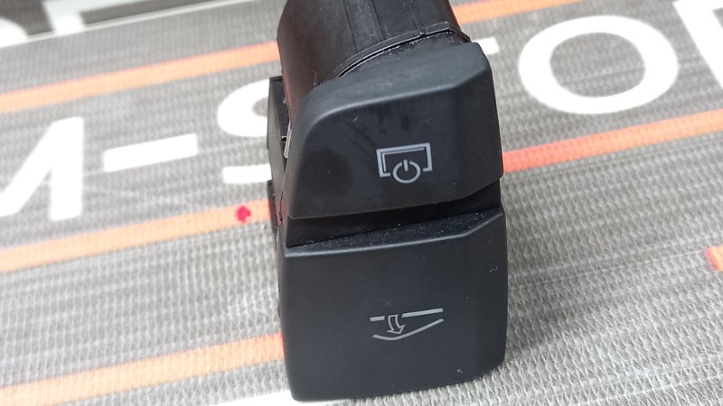 Кнопка бортового компьютера, 210 рублей, Красноярск