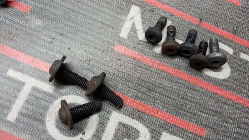 Болты и гайки ДВС, 630 рублей, Красноярск