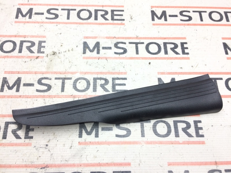 Накладка на порог салона, 300 рублей, Красноярск