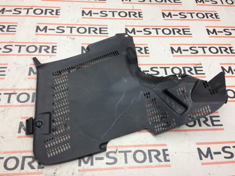 решетка под лобовое стекло, 500 рублей, Красноярск