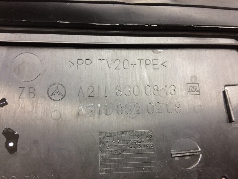 решетка под лобовое стекло, 500 рублей, Красноярск