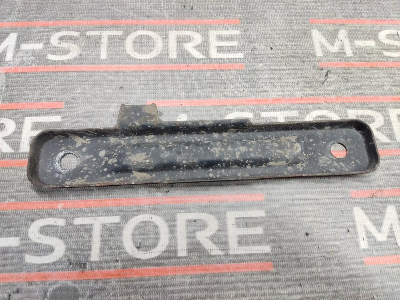 кронштейн, 300 рублей, Красноярск