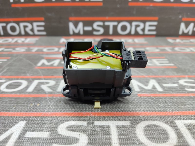 переключатель поворотов, 1000 рублей, Красноярск