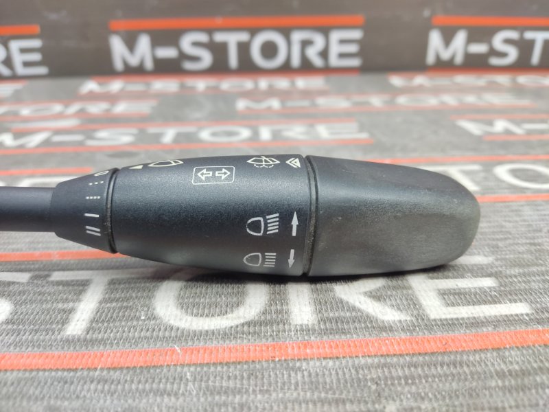 переключатель поворотов, 1000 рублей, Красноярск