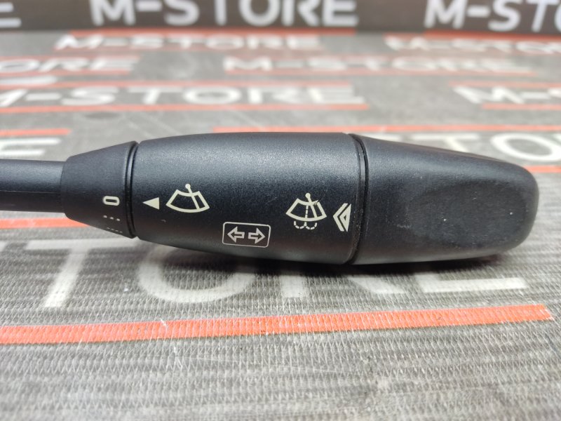 переключатель поворотов, 1000 рублей, Красноярск